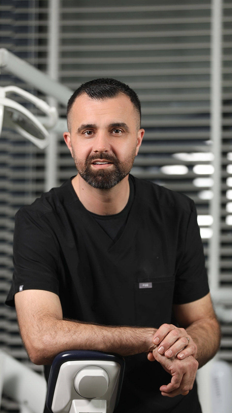 Dr. Ridvan Asani