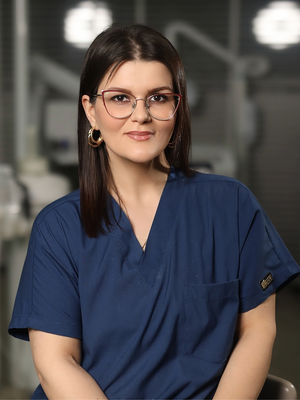 Dr. Valmire Alija Isaki